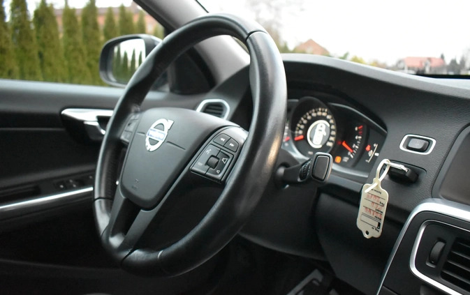 Volvo S60 cena 55900 przebieg: 238000, rok produkcji 2017 z Nowy Dwór Mazowiecki małe 742